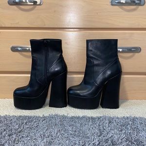 Shellys London Black Platform Boots